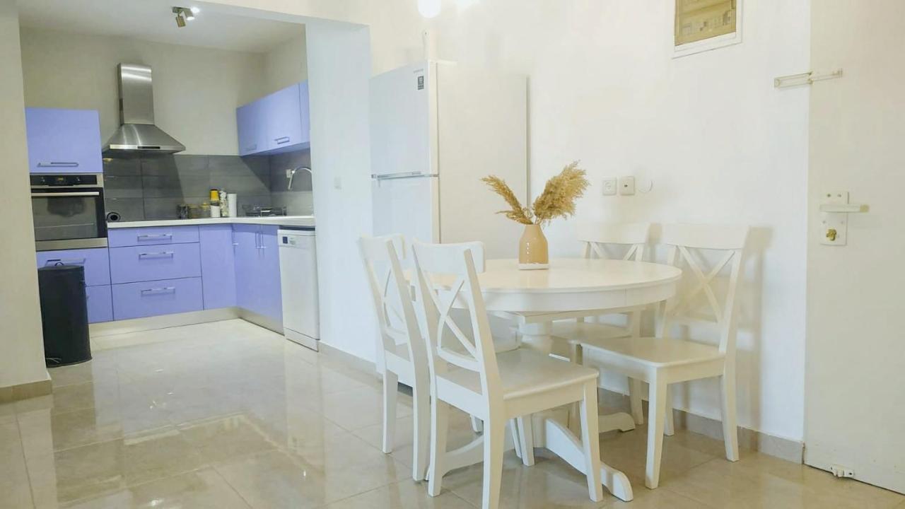 - Pleasant Apartment